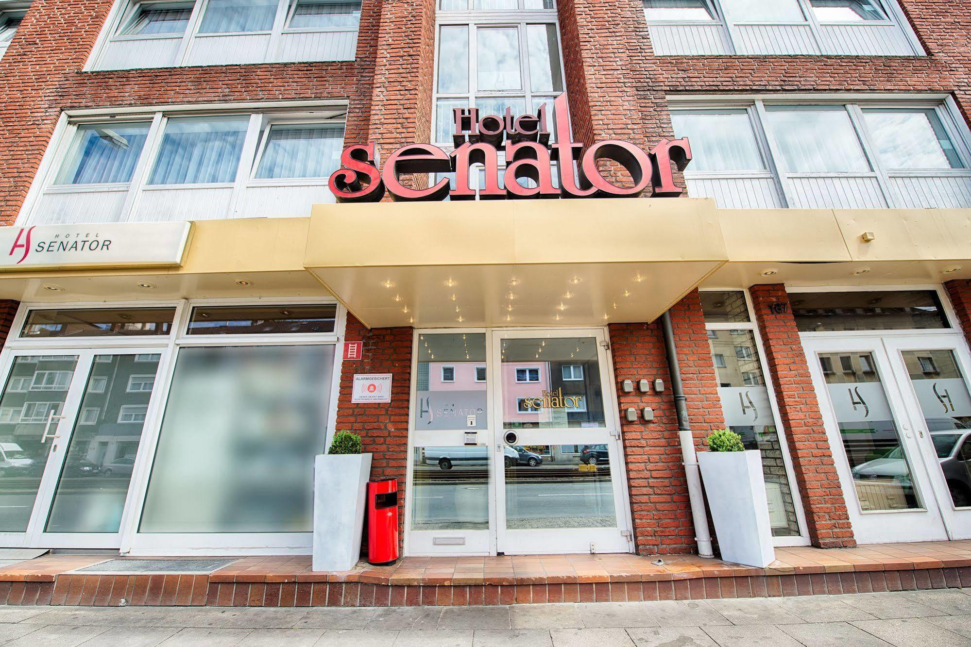 Hotel Senator 3*